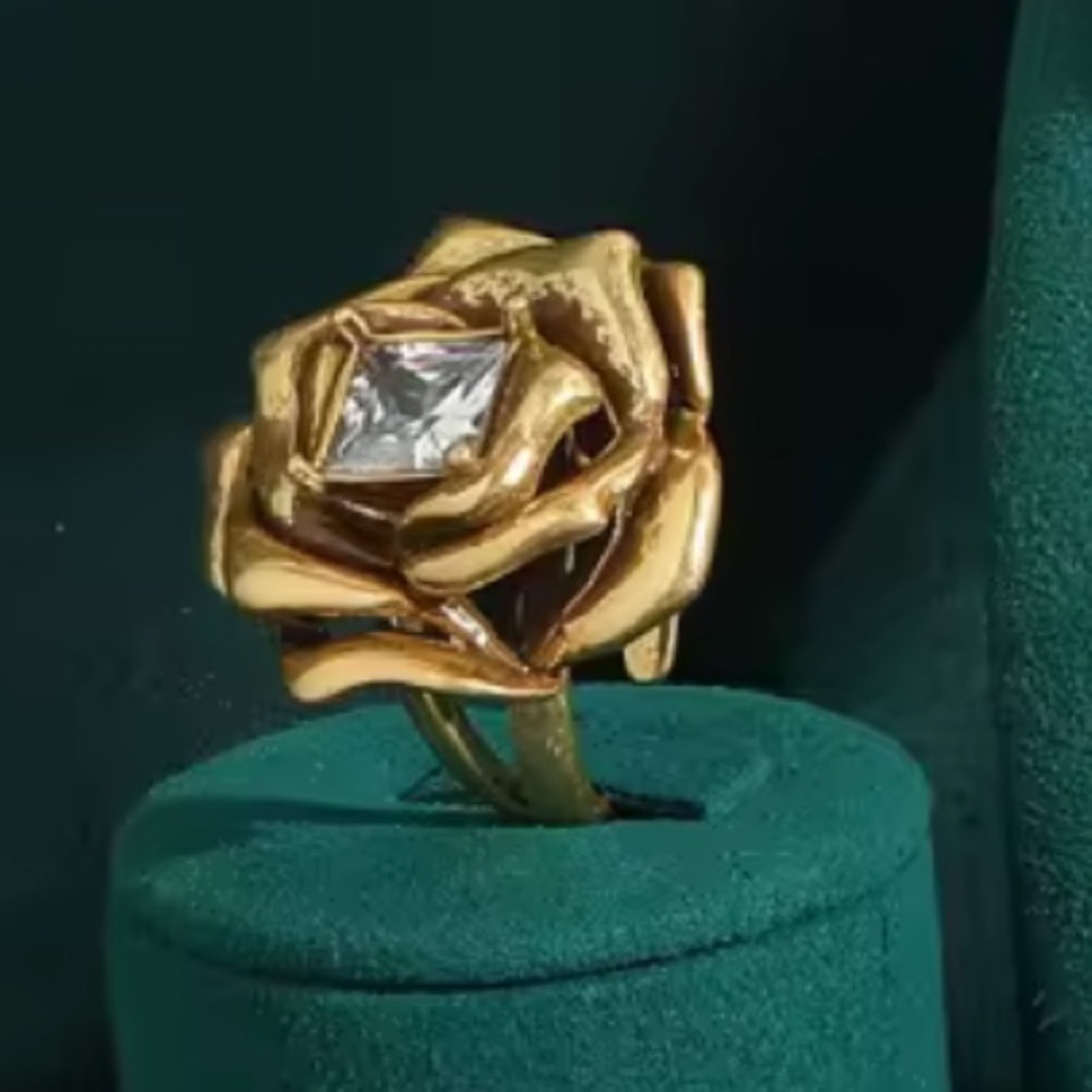 Antique Rose Brass Fine Craftsmanship Crystal Ring